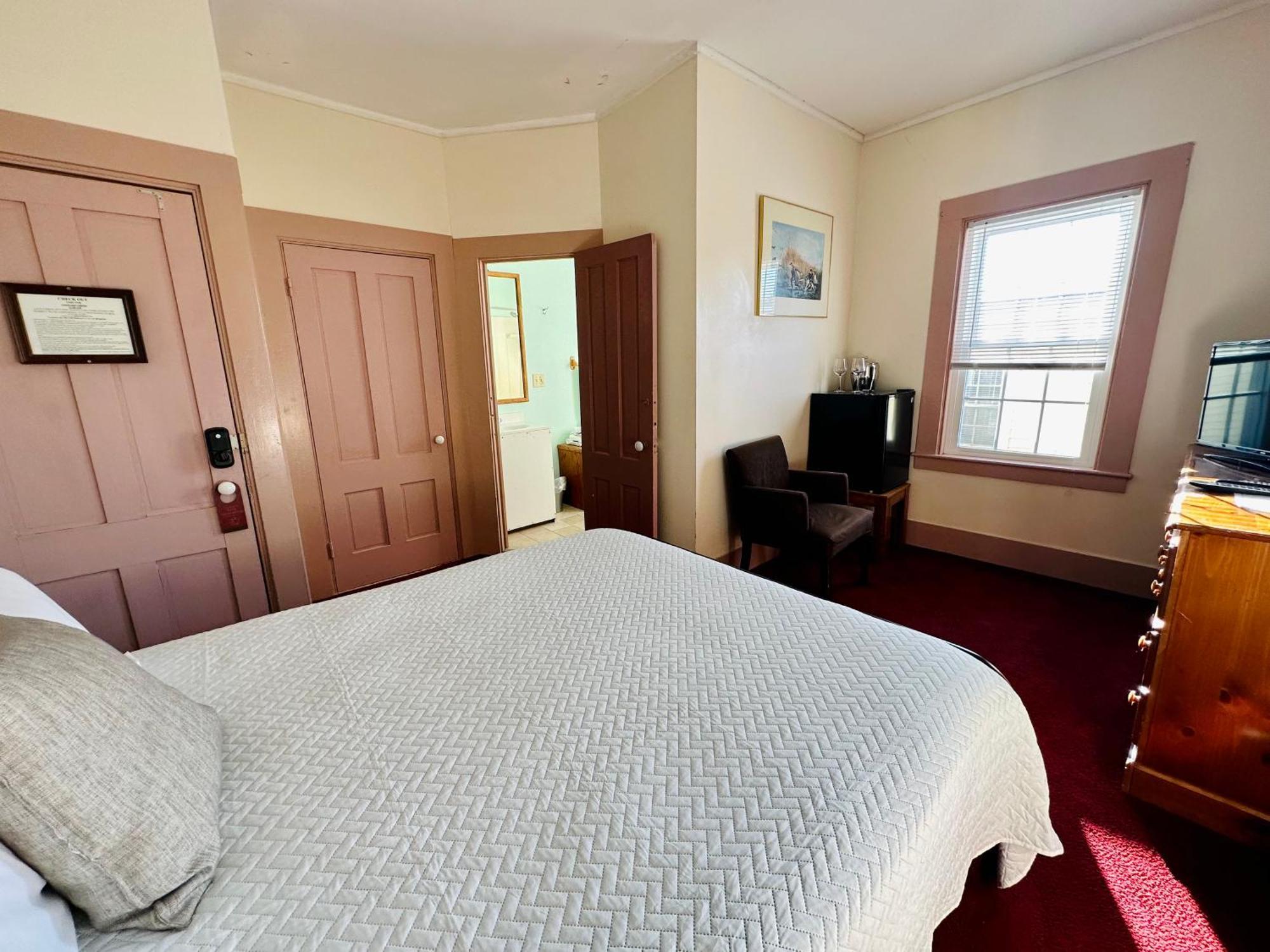 Gifford House Hotel Провинстаун Екстериор снимка